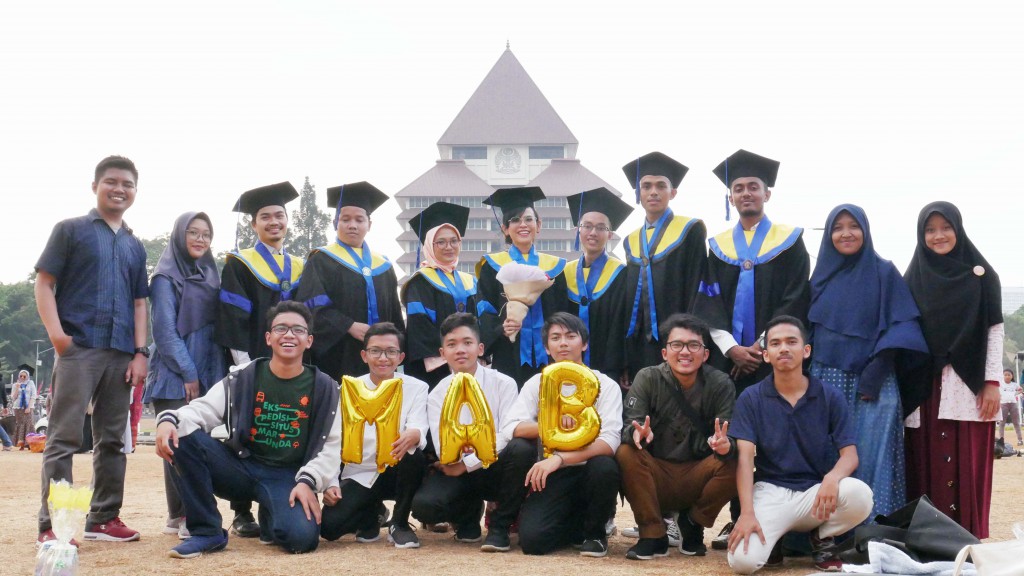 Awardee MAB Lulus dari Universitas Indoneia